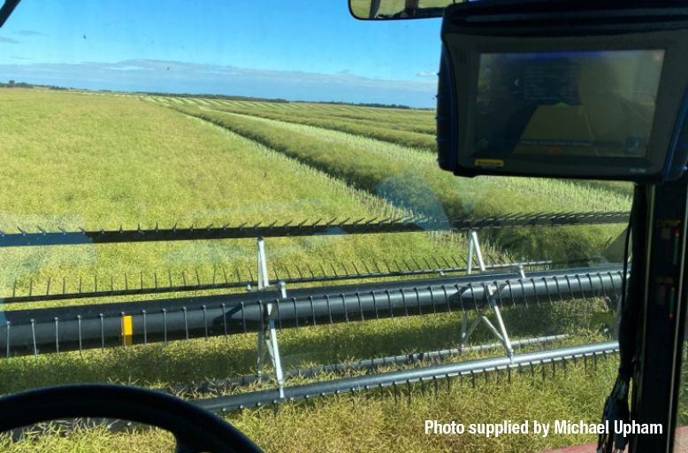 BASFAgSolutions's tweet photo. Congrats to Michael Upham of #Holden AB, the 3rd winner of the #InVigorCommunity Challenge. He’s grown InVigor since moving to Canada in 2006 and has been very impressed with its hardiness. Michael is giving back to the Holden AG Society with the winnings. #WestCdnAg https://t.co/G45wluslsM