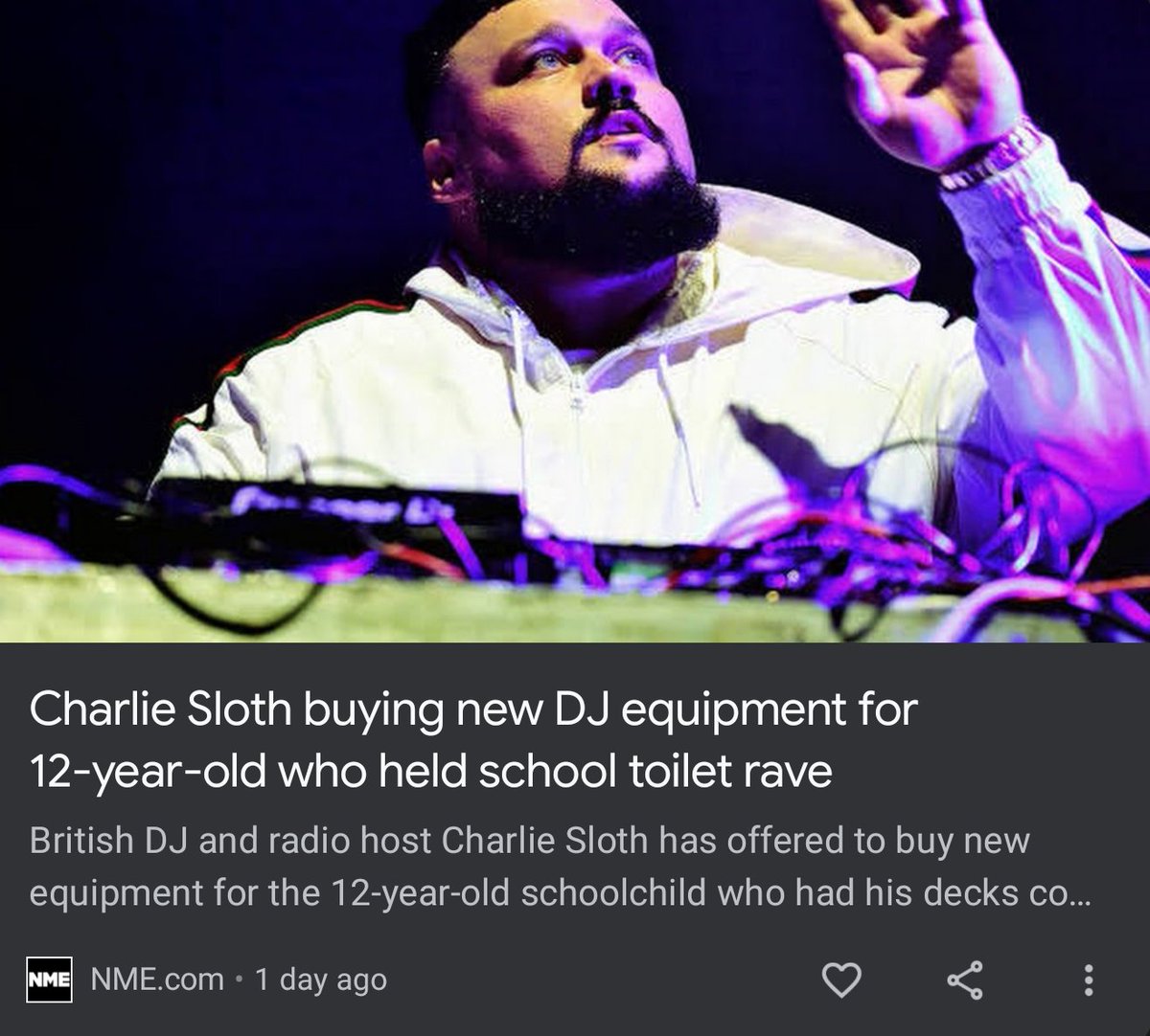 CaptainMMan's tweet image. This is legendary 🏆🏆
@CharlieSloth @NME