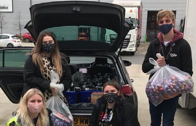 Runnymede Foodbank (@runnymedefdbnk) on Twitter photo Five cars full of needed donations arrived today at Runnymede Foodbank from Thorpe Park! Thank you! #runnymede #foodbank <a href="/THORPEPARK/">Thorpe Park Official</a> #giveback #generosity Five cars full of needed donations arrived today at Runnymede Foodbank from Thorpe Park! Thank you! #runnymede #foodbank <a href="/THORPEPARK/">Thorpe Park Official</a> #giveback #generosity
