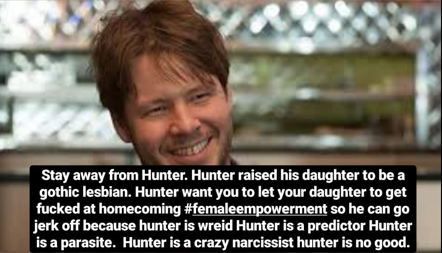 Unstoppable2Mr's tweet photo. Hunter is messed up Hunter is using your daughter for him and his daughters personal pleasures. #feminism #lesbian #narcissist https://t.co/hVFsO6cx3W