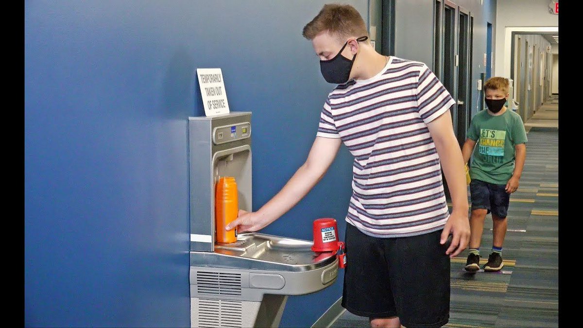 USASafetySupply's tweet photo. Keep hands off a high-touch area with the first-of-its-kind Drinking Fountain Safety Cover Kit. Watch: https://t.co/8pRPk5pPTm
@BradyNASocial @USASafetySupply @WeAreSMG #PPE #demandsafetynetwork https://t.co/Yc2Hz0yhjS