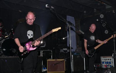 Kitsch_oficial's tweet photo. Presentació del "Kitsch 10" al Centre Cívic de la Guixa, a Sentfores (28/11/2009): la tempesta perfecta?
#kitsch #2009 #kitsch10 #laguixa #sentfores https://t.co/iBfi0e9bq2