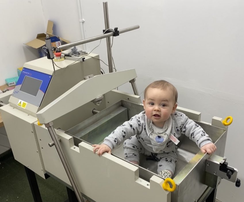 TDConstTesting's tweet photo. Our new trainee said he was hands on but this isn’t what we had in mind 👶🏻
I don’t think he’s quite got the hang of Shear Box testing yet 🤷🏻♂️
#td #ensuringqualityinconstruction #ukas #testing #laboratory #construction #civilengineering #shearbox #trainee #socialmedia #twitter https://t.co/4BGuPn7vBF