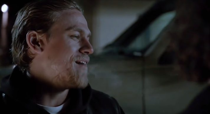 akkoakko2's tweet photo. Charlie Hunnam - Sons of Anarchy
Smoking https://t.co/WNSQP3x7IA