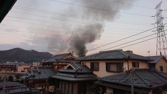 火事 兵庫県姫路市田寺3丁目で火災 大きな黒煙上がる 現地の画像や動画まとめ まとめダネ