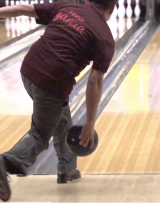 At times I hear that overhand throwing is different that underhand. Even in an underhand delivery sport such as bowling or a forehand swing in tennis, we see the lead foot ‘open’. 4/10