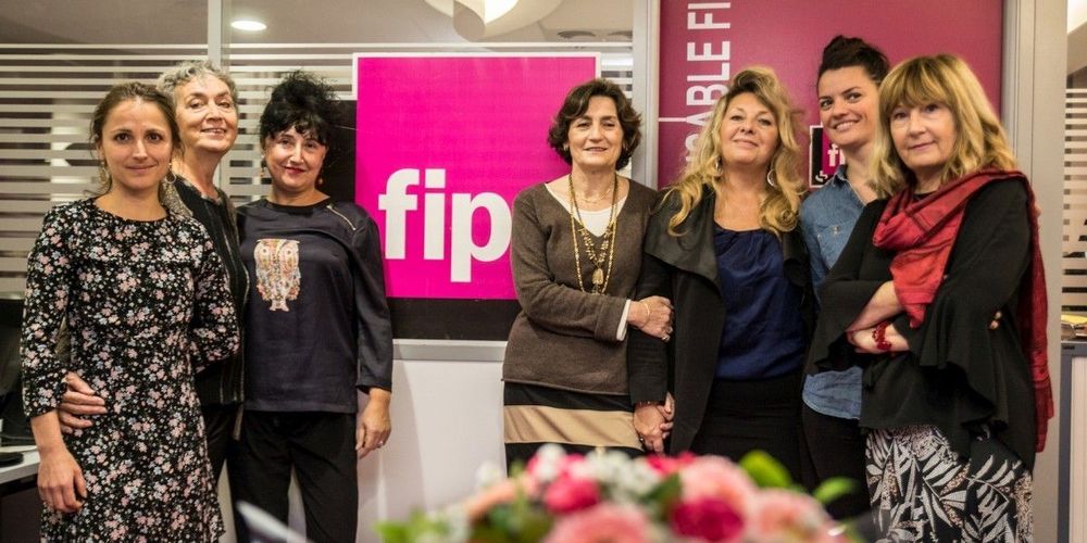 rodeobdx's tweet photo. 😪📻FIP #BORDEAUX a définitivement rendu l'antenne.
Fini l'actualité culturelle locale, les coups de pouces aux spectacles qui se lancent, les ondes positives de l'info de proximité. On souhaite aux #fipettes le meilleur pour la suite.
#SoutiensTonMedia https://t.co/WDEMGtId3Z