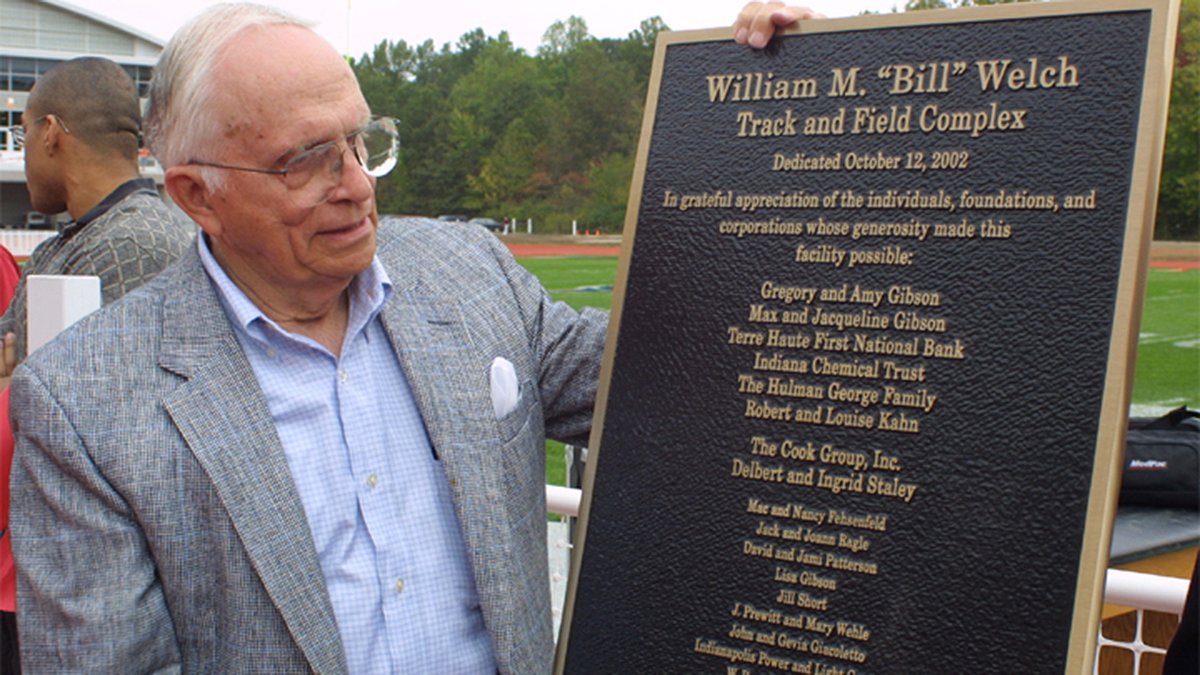 rhitsports's tweet photo. PASSING OF A LEGEND: Rose-Hulman athletics mourns the passing of previous track and field/cross country head coach Bill Welch from earlier today.

Coach Welch served Rose-Hulman for more than 20 years and is a member of the RHIT Athletic Hall of Fame.

https://t.co/qMSRXwdxGU https://t.co/GLXskT2iW9