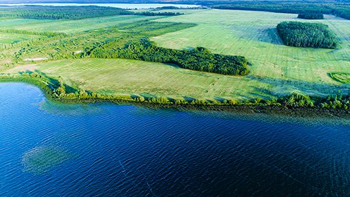It might be winter, but we're dreaming of summer at the lake. Get ready for next year and see what lakefront property NIHO has available here: ow.ly/XXIQ50BFI7a