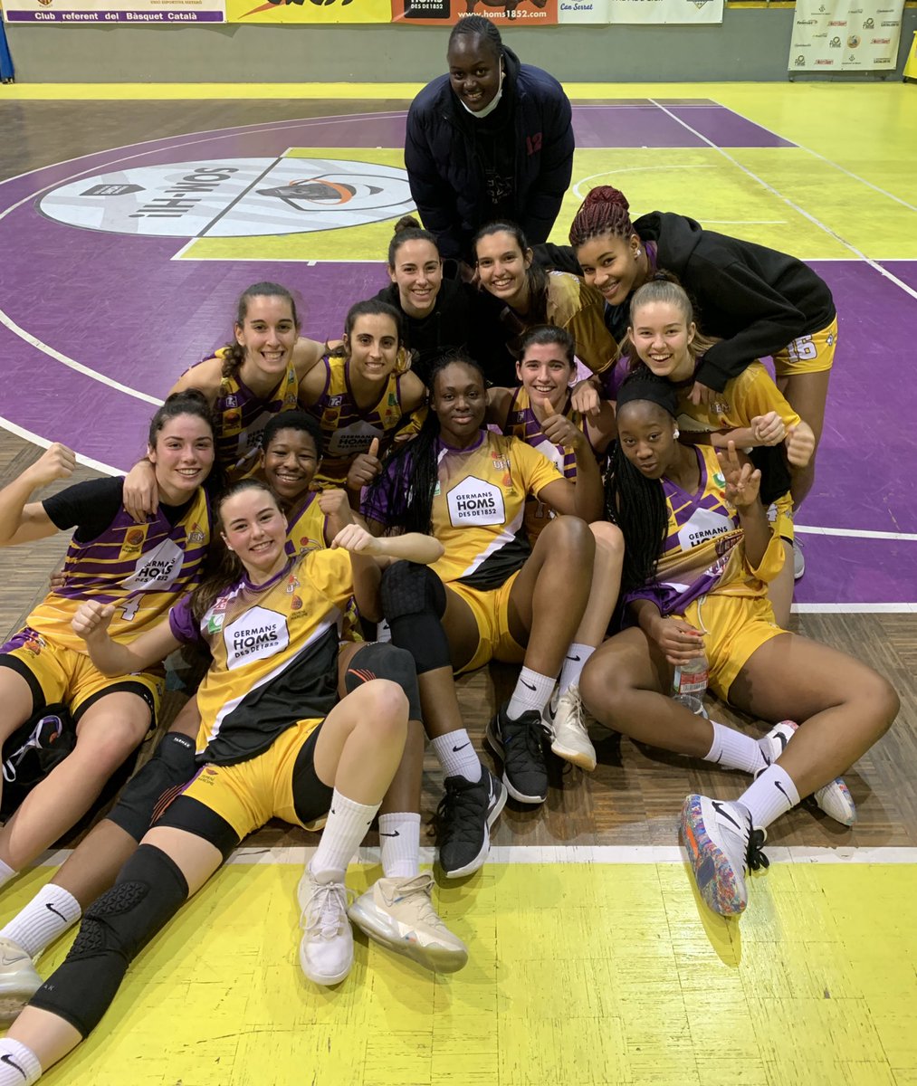 uemataro's tweet photo. ➡️ #LF2 - J1

FINAL
🟡🟣 @uemataro 59
🔴⚫️ @geieguni 58

SÍIIIIII🙌🏻
🔥🔥🔥VICTÒRIA!

✅Després d’un final d’infart aconseguim un triomf importantíssim!

👏🏻Quina feinada EQUIP!
ENHORABONA💪🏻
Acabem l’any de la millor manera amb dues victòries seguides🔝

#somgrocs💛💜🖤 https://t.co/fbpEo2UYkN