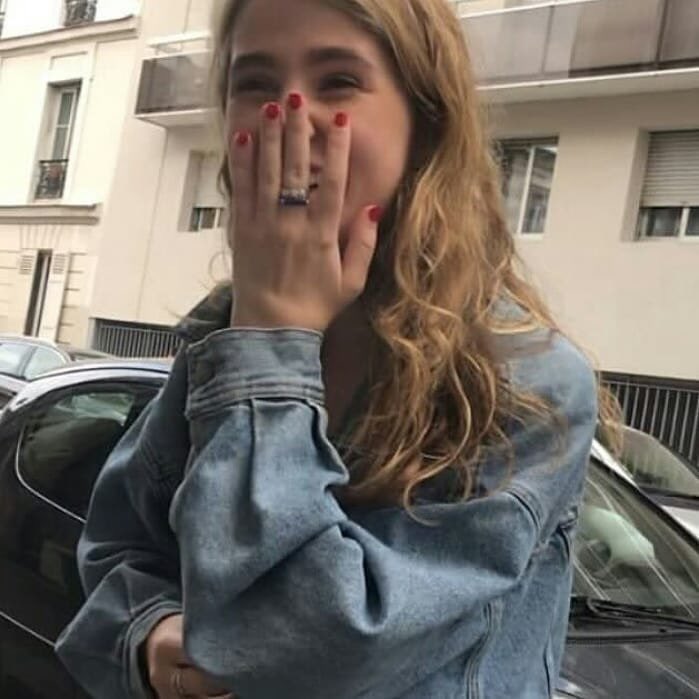 ⊱ how clairo looks like in real life; a thread ⊰
