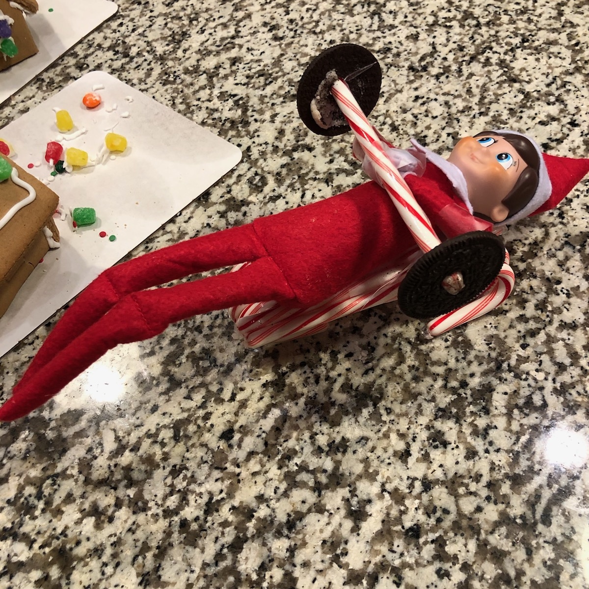 Dofitness Elf pumping that iron before going after that gingerbread house! 🤣💪🏽 Thanks Katy for sharing what this elf does! 💪🏽#elf #workout #exercise #dofitness #gym #training #happyholidays #love #strong