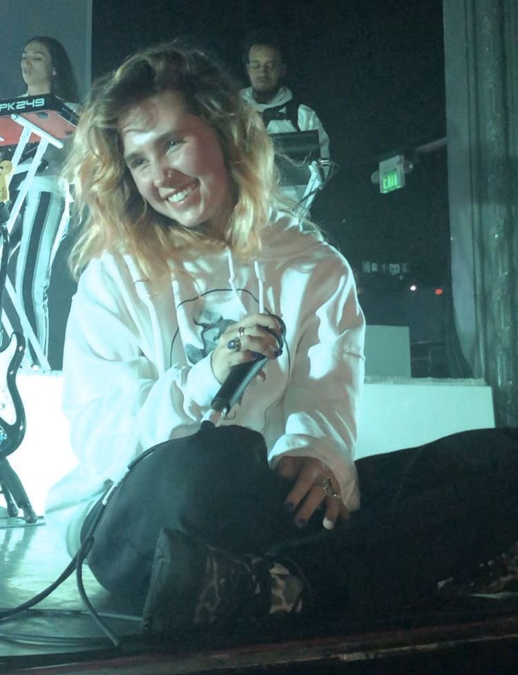 ⊱ how clairo looks like in real life; a thread ⊰