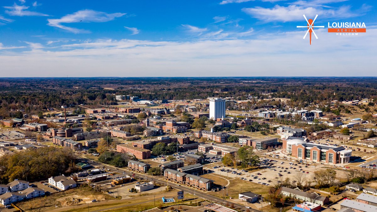 lahelicam's tweet photo. Louisiana Tech University - 12/21/20
#ltu #louisianatechuniversity #ruston #wearelatech #everloyalbe #techbulldogs #college #aerial #aerialphoto #rustonaerial #rustondrone #louisianahelicam #since2005 https://t.co/L3jFapgJf8