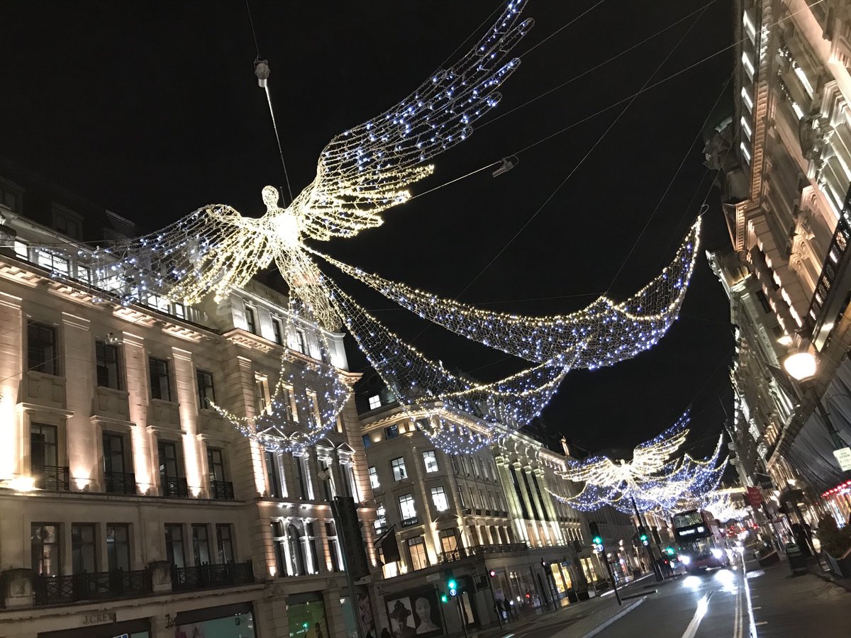 Ooh fabulous #RegentStreet lights this year..