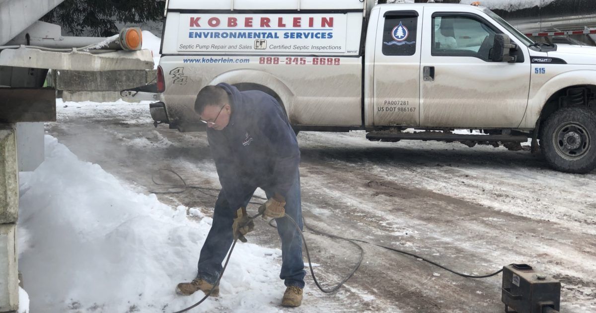 Temperatures will be in the mid 20's Christmas Eve and Christmas Day. Make sure your pipes are ready for the freeze. buff.ly/3hb9bL4