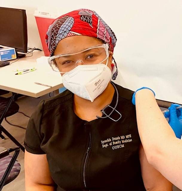 OKFamilyDocs's tweet photo. "This is one more step we can take to protect our family, friends and community. COVID-19 is attacking people with the most vulnerability. Together we can bring an end to the pandemic." Syeachia Dennis, MD
#IGotTheShot #GotVaxx #OKAFP #OKFamilyDocs #COVID19 #SaferOklahoma https://t.co/H5QtZ0wdDm