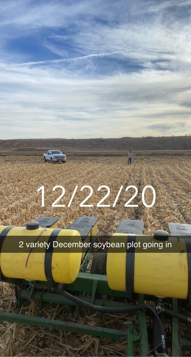 JeffresScott's tweet photo. How early is too early? #plant21 https://t.co/MnWqgE6Xif