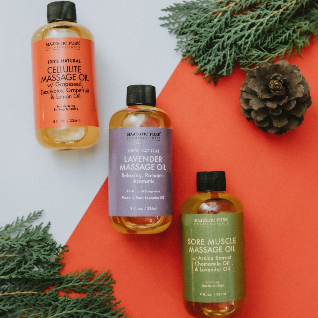 Majestic_Pure's tweet photo. A few more days to get presents for your loved ones!!! We have all the essentials for your family, friends, and significant others 😄
.
Right now's the perfect chance!! Get 25% storewide on all our oils, shampoos/conditioners, scrubs, masks, etc!! 
.
What are you waiting for? 😆 https://t.co/Oz50SG8xZo