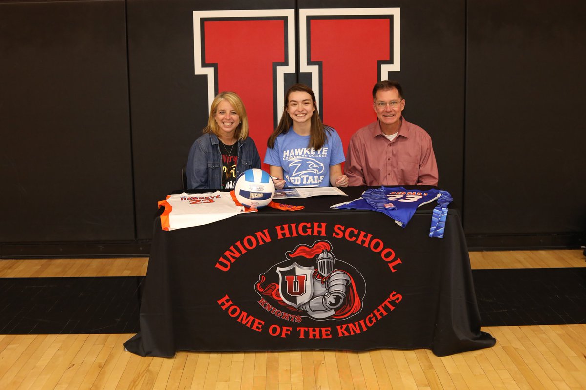 cjeilers's tweet image. Congratulations to Union's Allie Driscol for signing with @RedTailVB this afternoon. Redtails get Union's all-time assists leader. #iahsvb