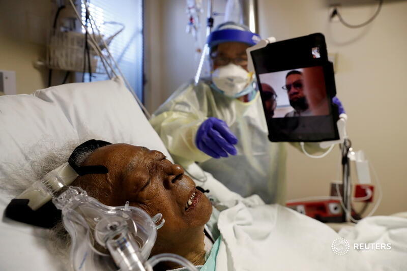 Eight months later, Shannon returned to Roseland where he met Florence Bolton. She died less than 24 hours after he documented her FaceTime call with her family.Full story:  https://www.reuters.com/article/us-health-coronavirus-usa-chicago/in-chicago-a-community-mourns-a-grandmother-lost-to-covid-19-idUSKBN28P1LZ