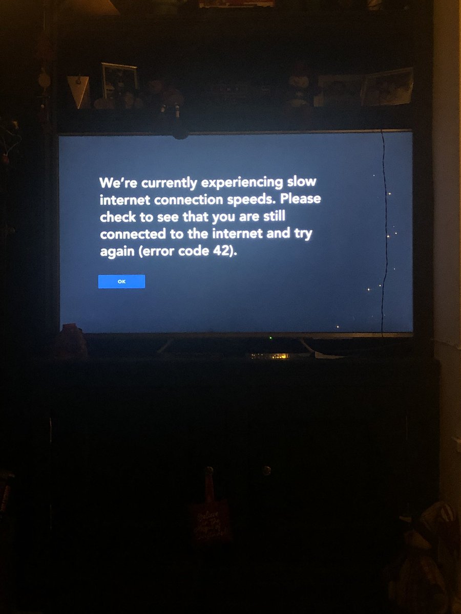 200mb speed Internet and can’t even watch home alone without this every 5 mins... <a href="/virginmedia/">Virgin Media ❤️</a> done all the checks and still can’t stream films 🤬