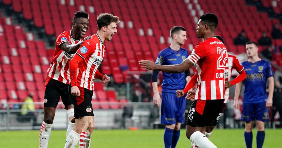 psvfrance1913's tweet photo. -5000: 20/21 ?
-4900: 18/19 à Vitesse 3-3 L. De Jong
-4800: 17/18 Nac 5-1 csc
-4700: 16/17 Nec 3-1 Van Ginkel
#psv5000 @PSVStats @PSV_Freak @damianbott https://t.co/p4Jf4YtR9w