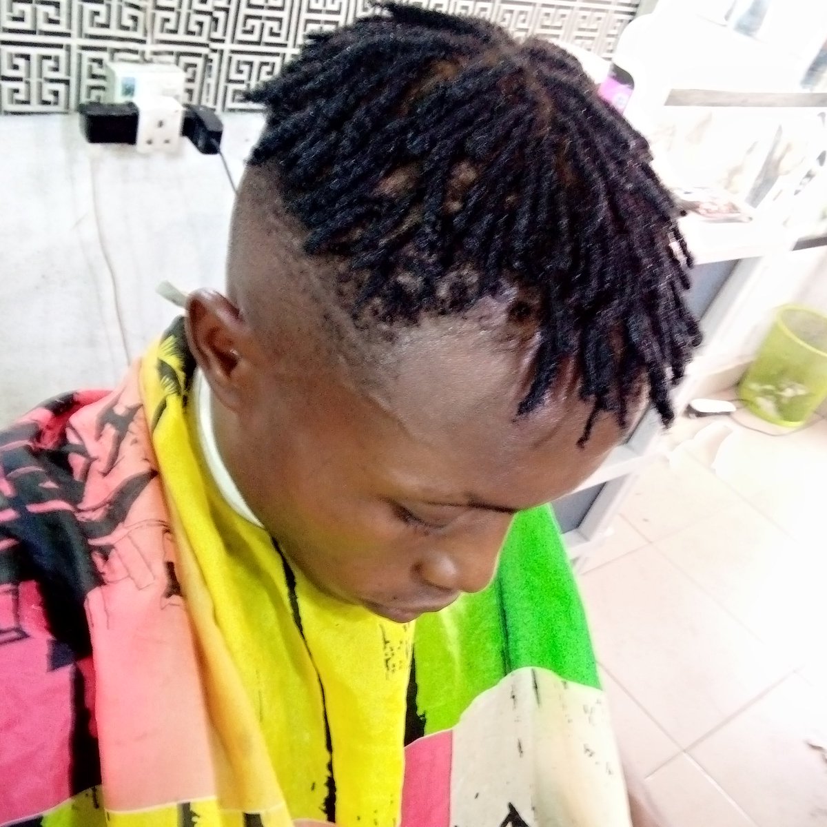 harmonytweets1's tweet photo. New Hairstyle + New Look
Rate am HARMONIKANS 🔥🎤 https://t.co/XzjcnQtJa9