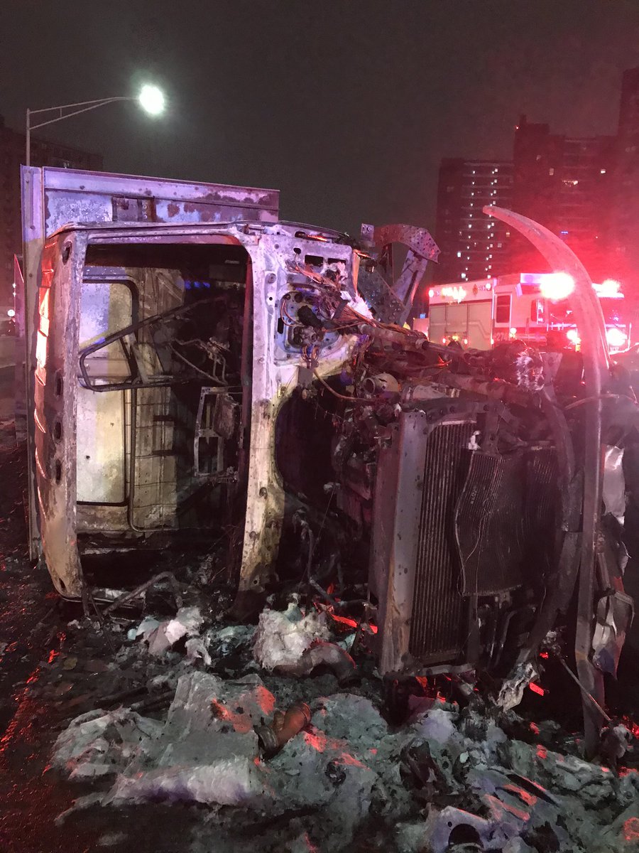 BillyGoldfeder's tweet photo. FDNY Training Information re: Last Nights LPG Truck Crash/Explosions w/ EXCELLENT Pre-Arrival Video & Fire Radio Audio (Excellent Learning Opportunity)
https://t.co/UqxKgftFQw @FDNY @IAFC_SHS @IAFC @UFOA854 @UFANYC @BC9MVM @Firefrank76 @DPSSandman @TheSecretList #firefighters https://t.co/7pyUEHL58y