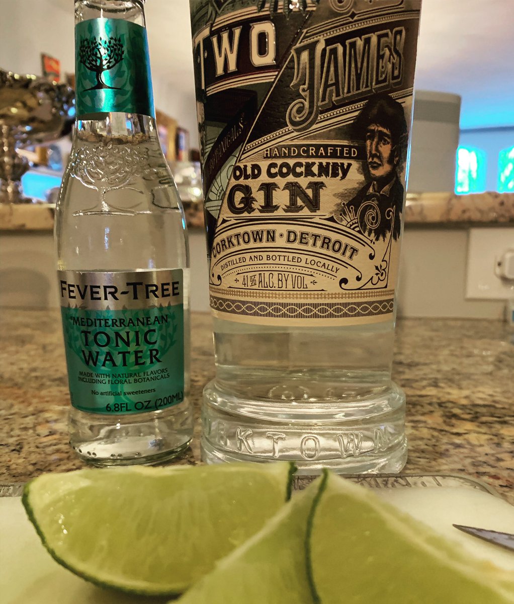 nicholasgprieur's tweet photo. How the next thirteen afternoons during the #holiday break shall commence. @TwoJamesSpirits gin, @FeverTreeMixers Mediterranean tonic & extra lime! Happy holidays everyone-disconnect and enjoy! #gin #twojames #happyholidays2020 https://t.co/98ASbWHqZJ