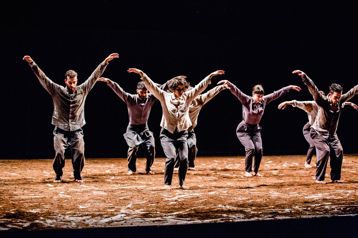 .@Vertigodance has a unique dance performance that combines dancers with and without #disabilities.
Do you want to learn more about their unique philosophy & mission? 
Join @IsraelinNewYork & @The_AIFL
Sunday, Dec 27, 12pm ET
 Join here - bit.ly/3h5VgG8
📸Rune Abro
