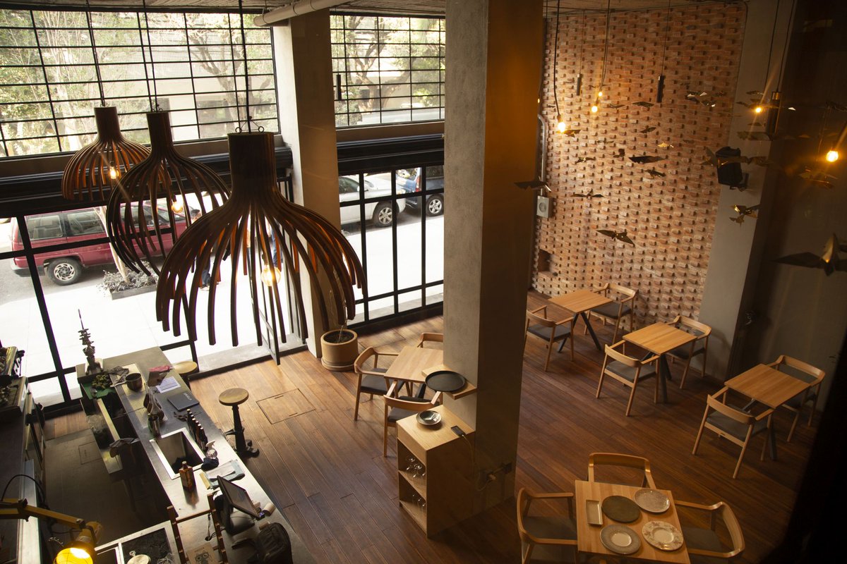 cronicasabormx's tweet image. . @RestMigrante, el restaurante dirigido por @cooksoul llega hasta tu #hogar para que vivas la experiencia de su cocina, además de ofrecer diariamente deliciosas especialidades para llevar, dentro de un concepto #comfortfood #Delivery 
cronicasdelsabor.mx/migrante-cocin…