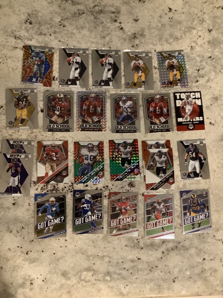 Kool_Pax's tweet image. Have a few random lots here. If we follow each other, have interacted, bought from one another and you PC someone here all you gotta do is ask and it’s yours. #HolidaySzn