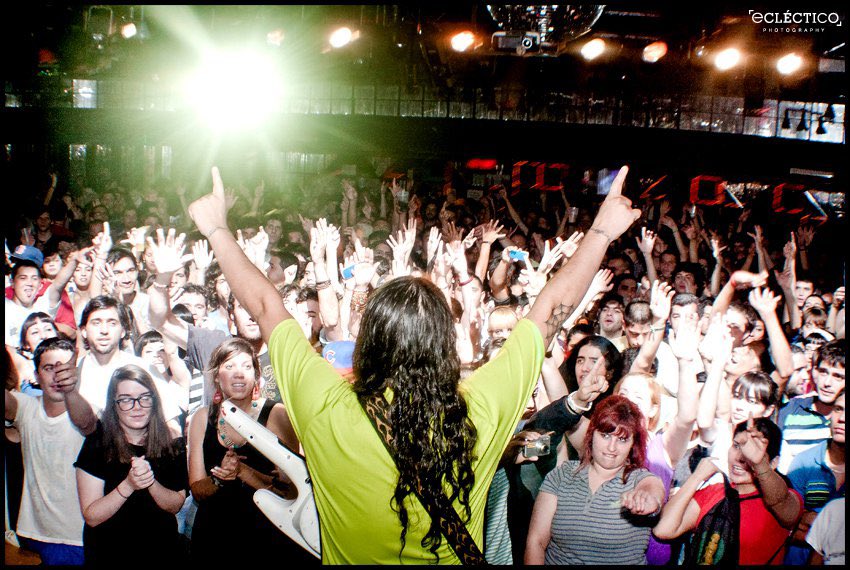 📷 22/12/10 10 años de la 1er MÁGICA con DAMAS GRATIS, <a href="/pablitolescano/">Perrito Malvado</a> el sábado festejamos!