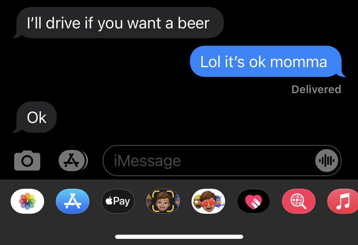 PrestonPsm's tweet photo. Waiting at the doctors office for my mom and get this text😂😂 https://t.co/AdMZwknehw