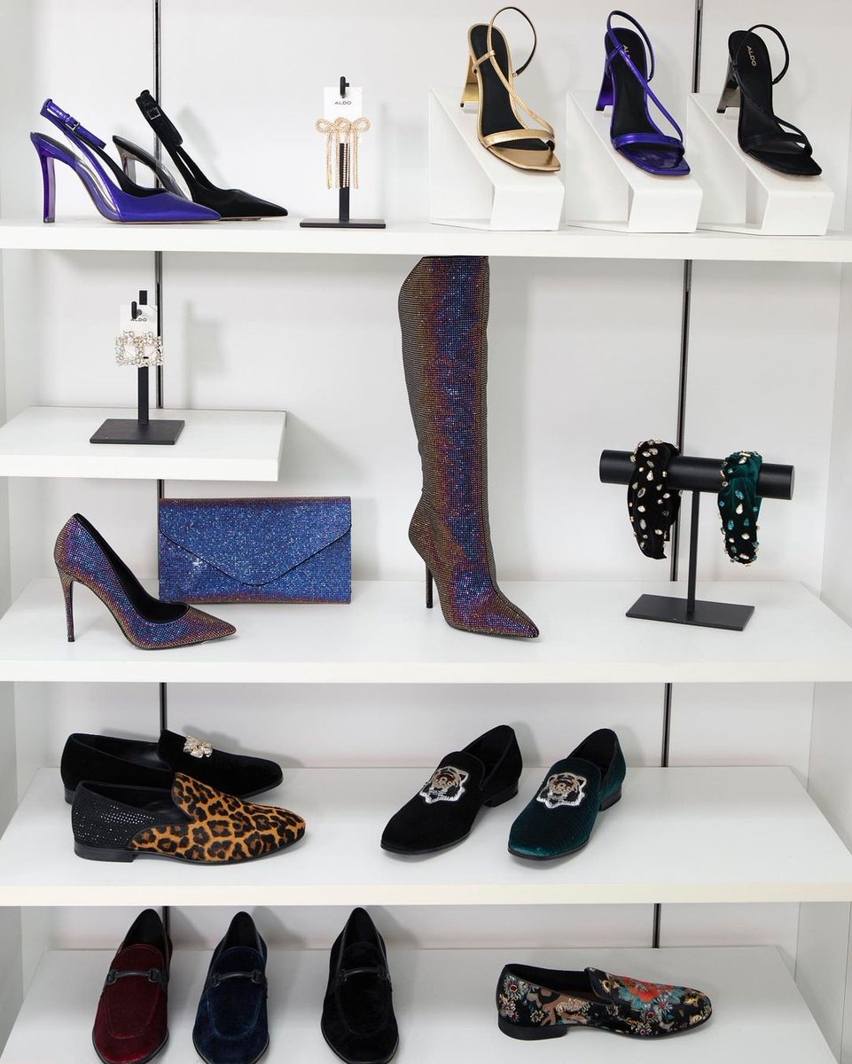 Lemarchecentral's tweet photo. Idées de cadeaux pour elle et pour lui. Gift ideas for her and him. @aldo_shoes
#marchecentral #aldo #shoes #sotd #christmas #xmas #gifts https://t.co/7K13yFbMWd