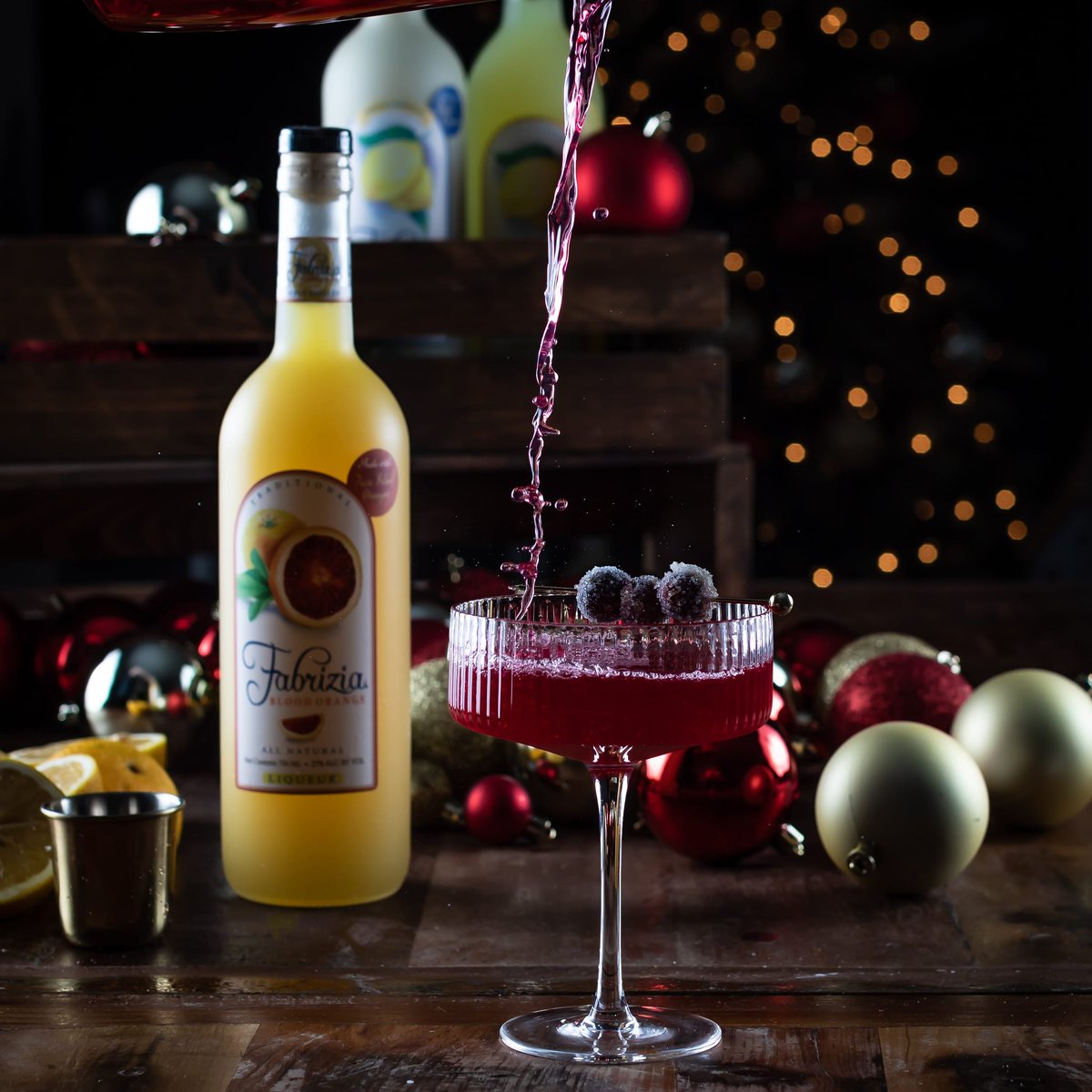 Celebrating the Holidays Like...

*2 oz Fabrizia Blood Orange
*2 oz Cranberry Juice
*Splash of Angostura Bitters
*Juice From Half Of A Lemon
*Garnish With Candied Cranberries

Happy Holidays From All Of Us At Fabrizia! Salute!

#fabrizia #livelifezesty #limoncello