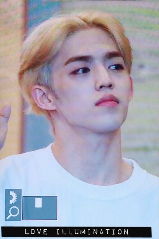 What S.coups looks like in real life - A thread.