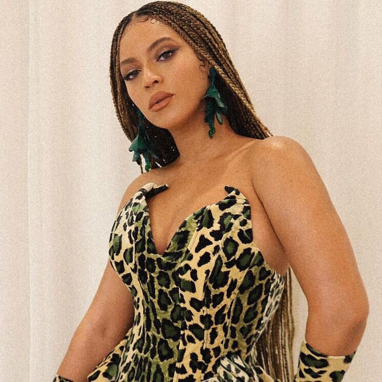 yonceir's tweet photo. Beyoncé is stunning https://t.co/yfmnlynH3S