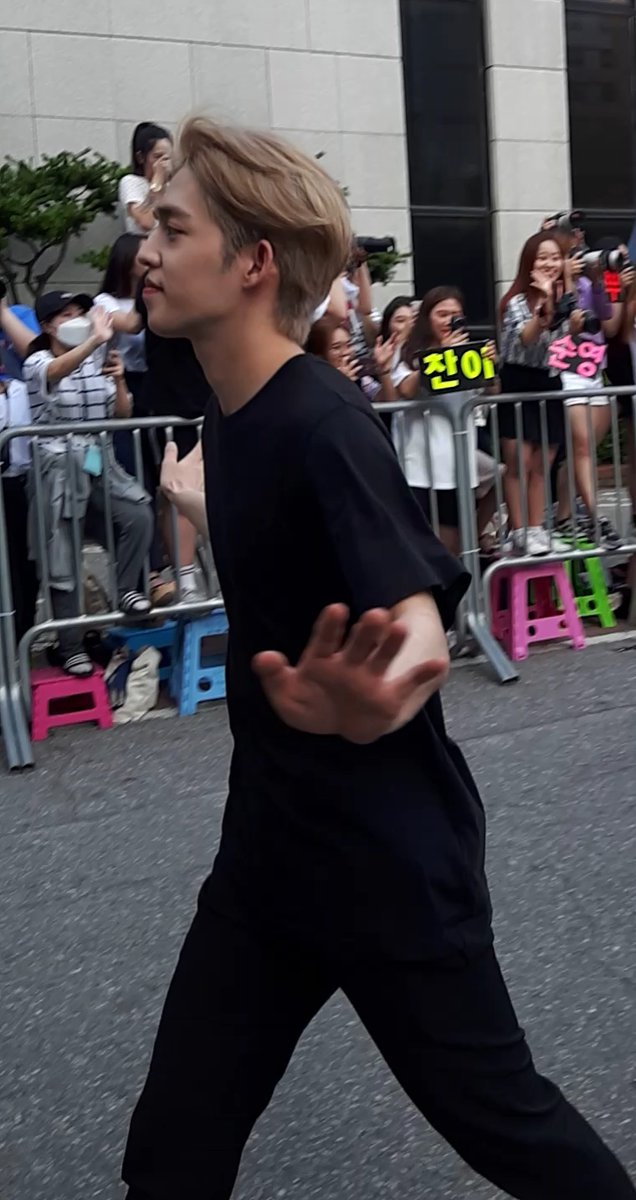 What S.coups looks like in real life - A thread.