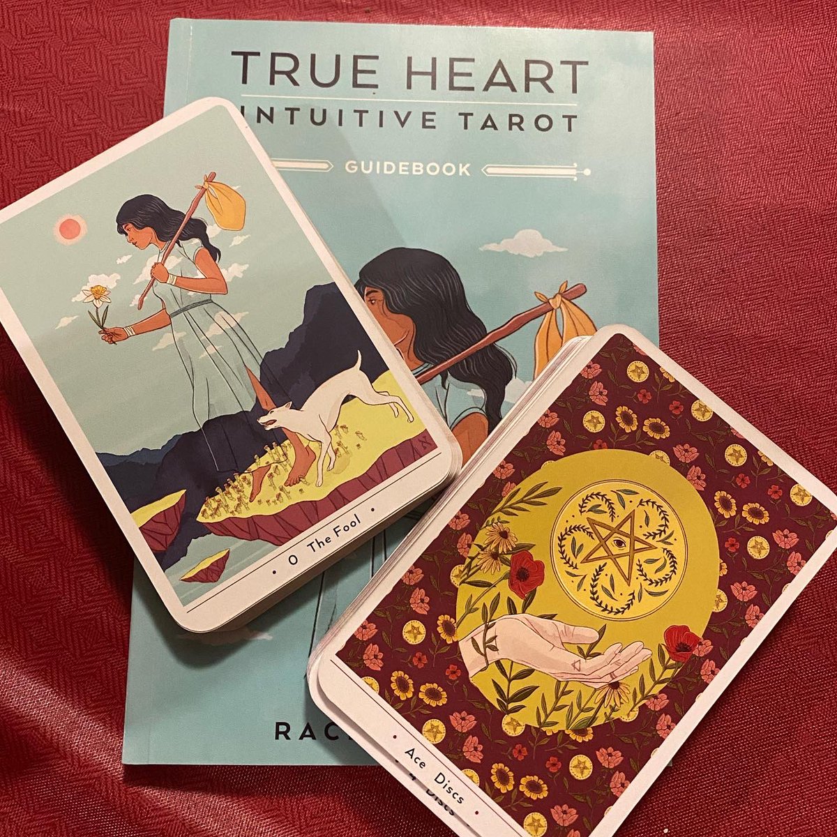 HeyitsRay82's tweet photo. I am beYond excited for my new tarot deck #Truehearttarot thanks to my BFF @Asmodeuscat https://t.co/LH69Luv14Q