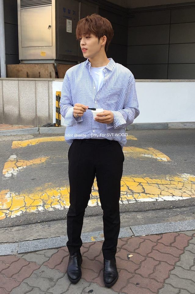 What S.coups looks like in real life - A thread.