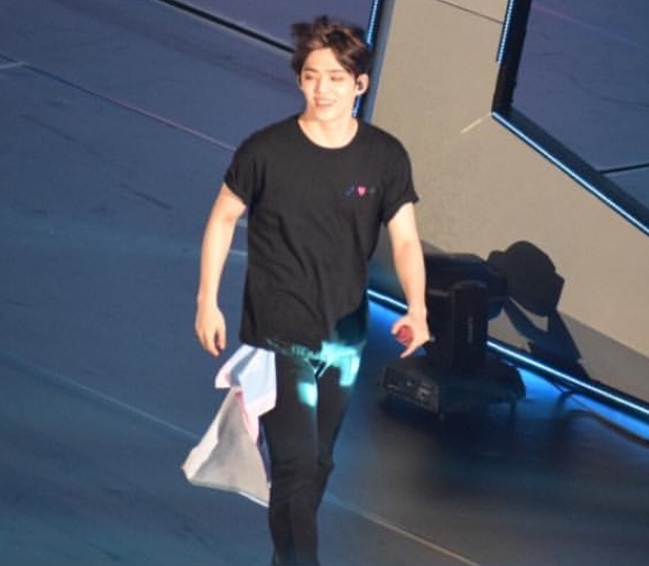 What S.coups looks like in real life - A thread.