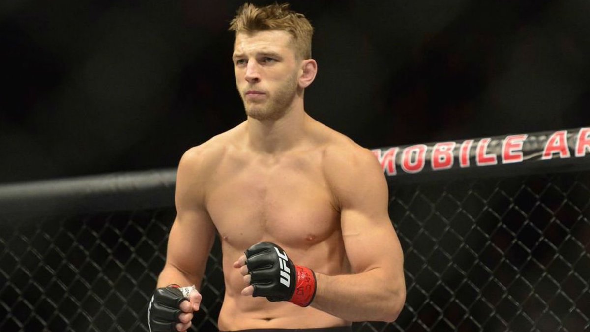 combat_insider's tweet photo. 🚨Breaking🚨
A fight between Michael Chandler and Dan Hooker is in the works for a Lightweight fight on January 23rd at UFC257

This will be Chandler’s UFC debut so it will be interesting to see how he does #UFC257 #UFC #UFC258 @MikeChandlerMMA #MMA #boxing @danthehangman https://t.co/wGyJcjMzIJ