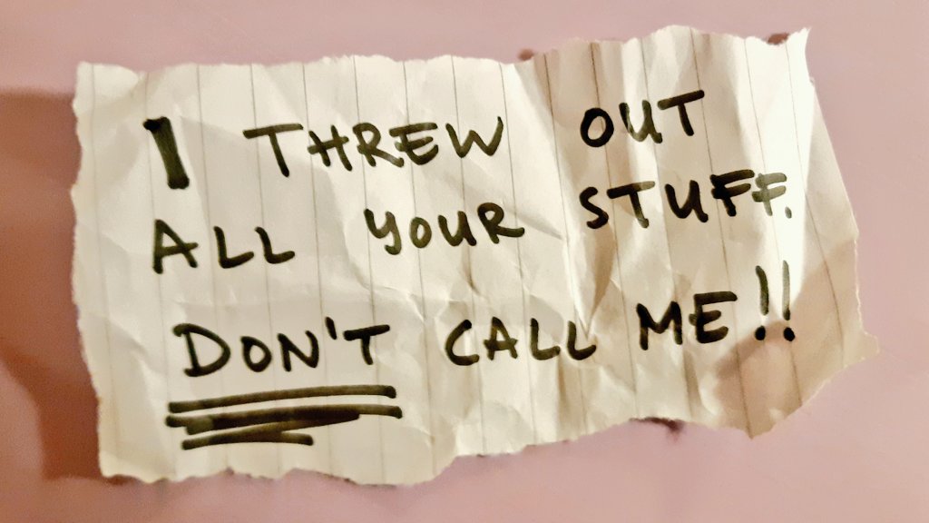 AngryNotes_'s tweet image. 