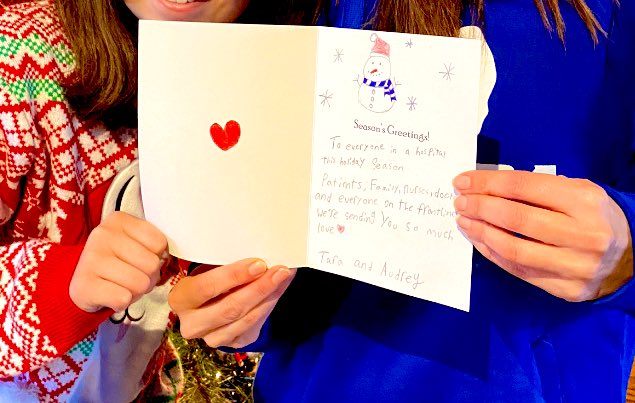TaraSlone's tweet photo. If you are spending this holiday season in a children’s hospital - a child, a family, a nurse, a doctor, a frontline worker... please know that our family and SO many are thinking of you. You are not alone. You have a whole community behind you.
#FillUpWithLove @OntarioDairy https://t.co/cdP9tkSyQ6