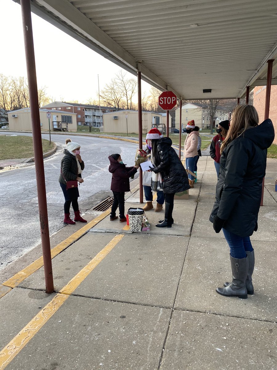 Ms_Deloatch's tweet photo. The amount of appreciation we received today was incredible. And in pure kindergarten form I sang to each of my students. 😂😂Today I was reminded of my purpose. @LTillSBES #kteamrocks #sbesforever @ScottsBranchES https://t.co/CHogSMeRQr