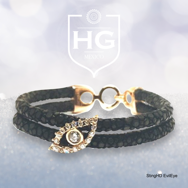 HG_Mexico's tweet photo. Elegancia y refinamiento llevados a su máxima expresión en un brazalete con un ojo protector. De venta en https://t.co/R2iKCOdisJ https://t.co/ThPBbEKz1q