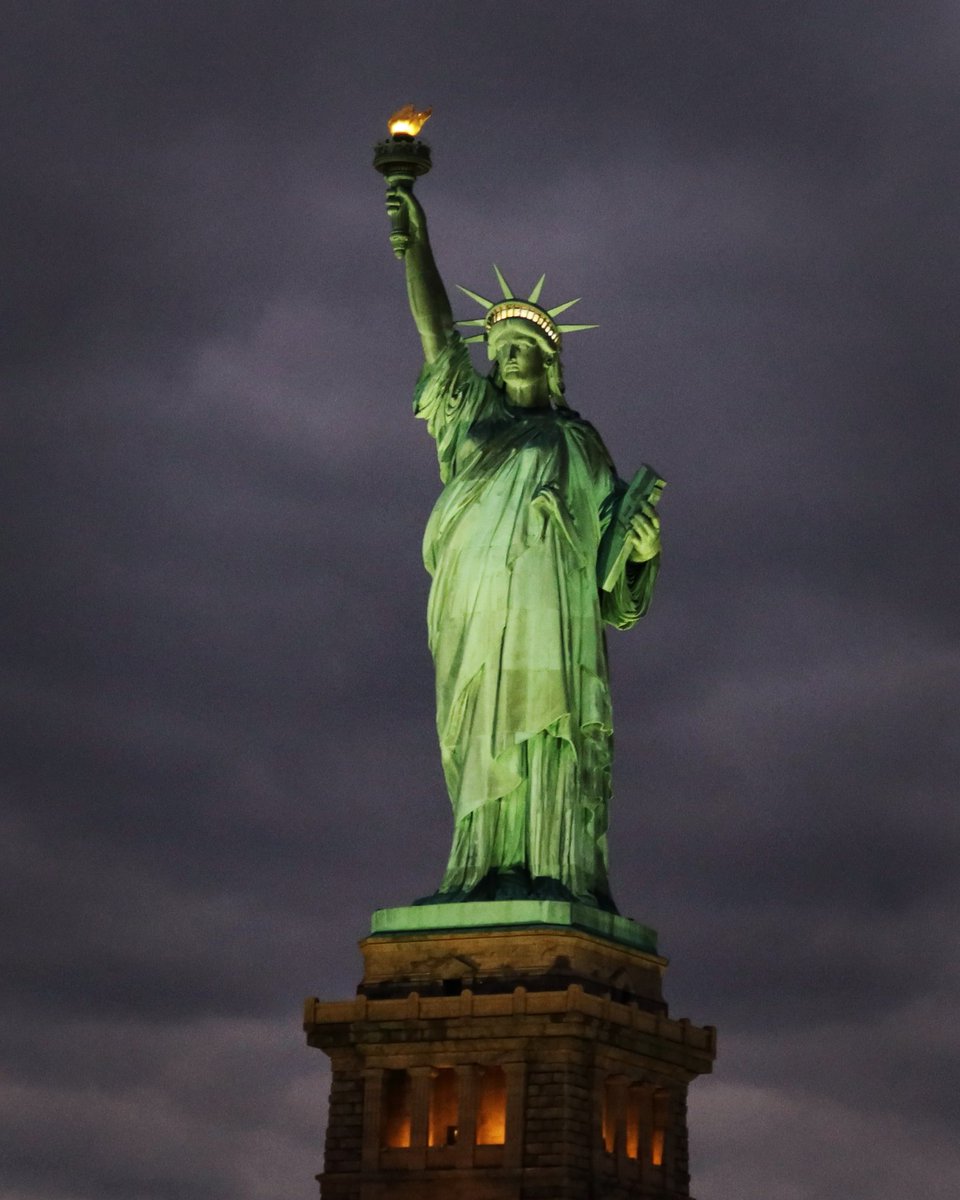 GaryHershorn's tweet photo. A trip around the Statue of Liberty with New York Media Boat as the sun set in New York City tonight #newyorkcity #nyc #newyork @NYmediaBoat #nymb @statueellisnps @agreatbigcity https://t.co/CO4gcmdCNw