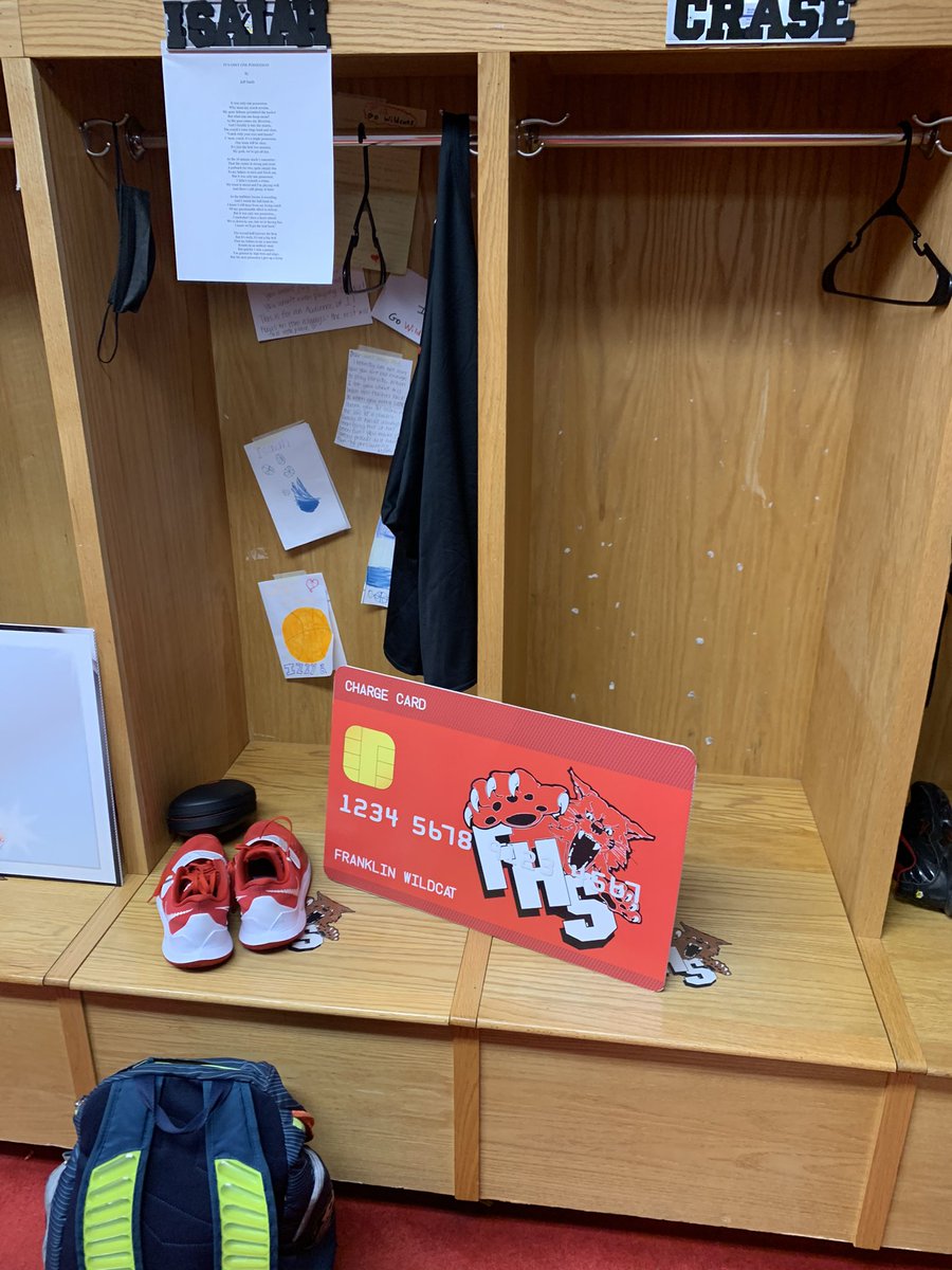 brian_bales's tweet photo. Thank you @_SelectSigns for our new team award boards...who is going to earn them tonight? #chargecard #boardcleaner #dimedropper. https://t.co/Ece3alhhkE